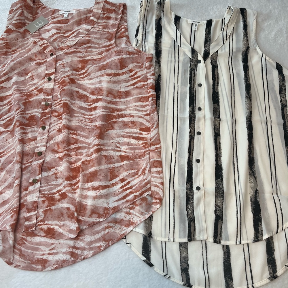 Maurice’s Women’s Button Down Sleeveless Blouses Large